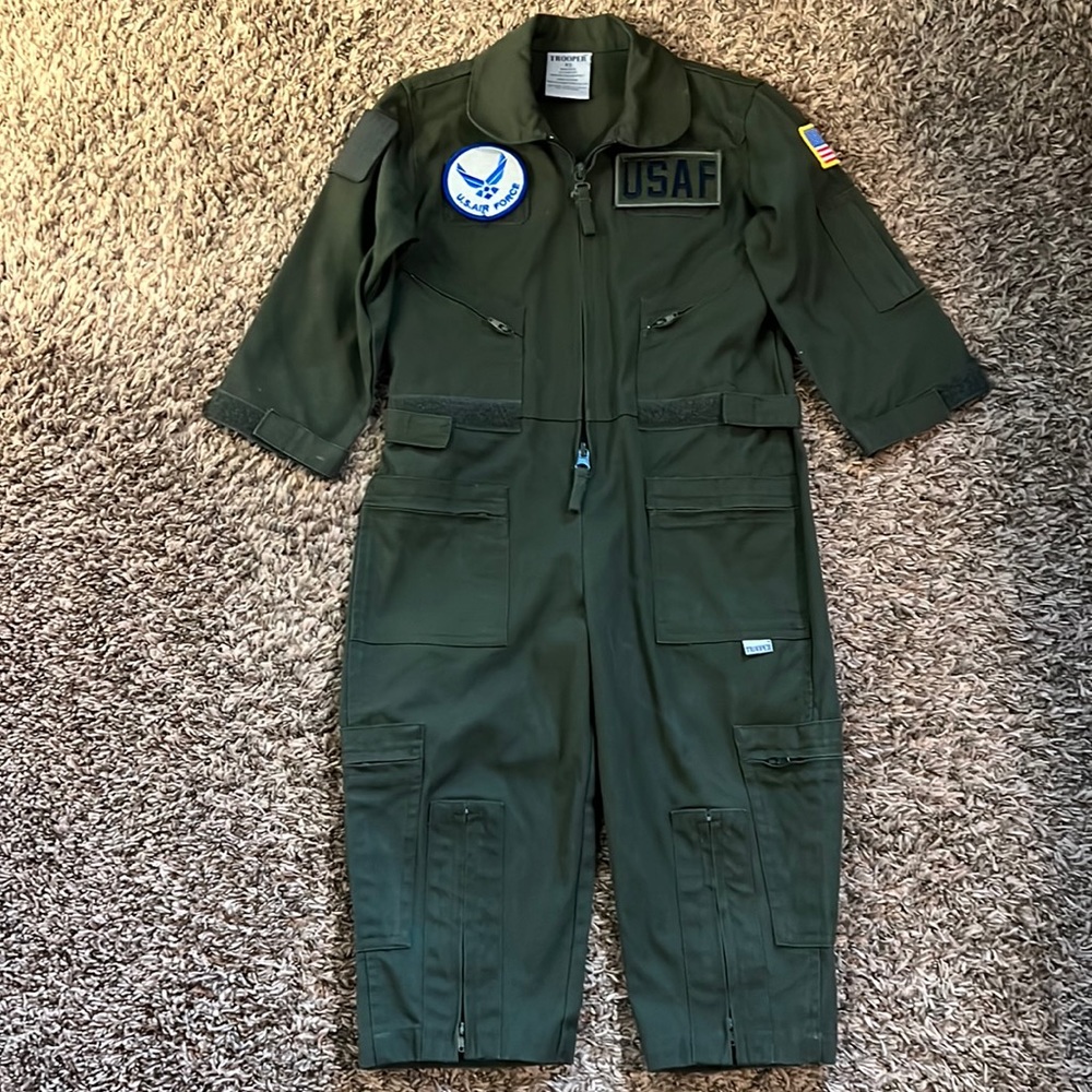 Toddlers Air Force flight suit.